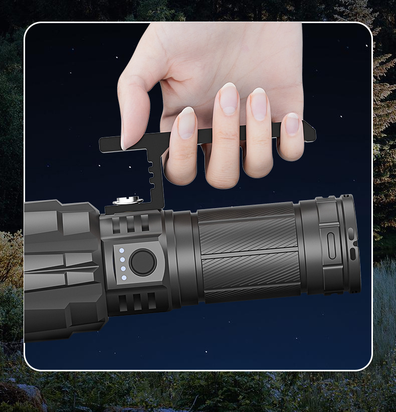 Outdoor fishing and scorpion hunting portable handheld lamp, ultra-bright long-life zoomable UV flashlight