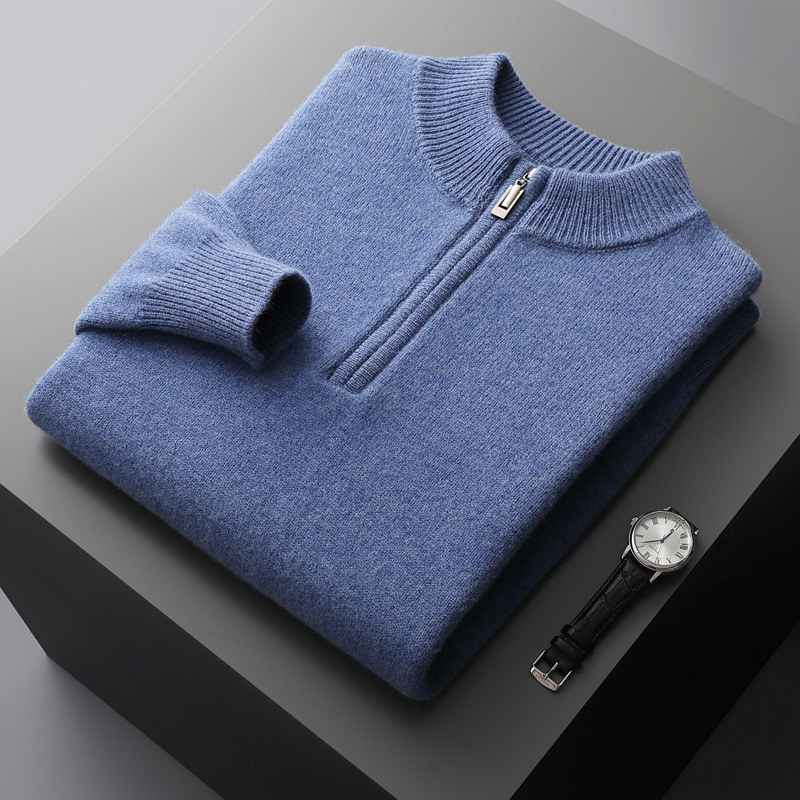 Woolen sweater with zipper