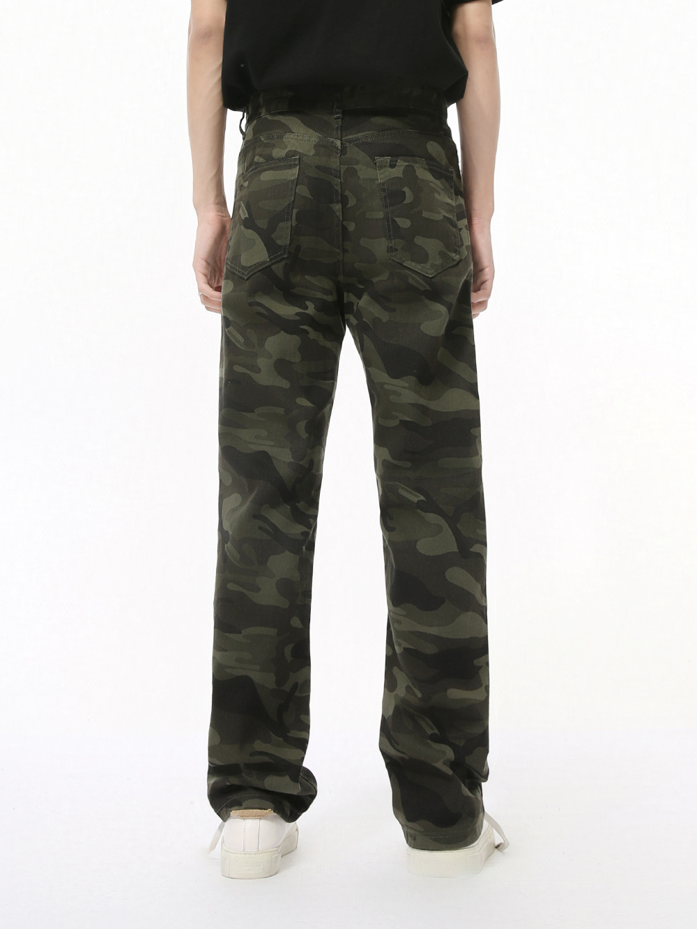 MTLCLOTHES Hombres| Nuevos productos de otoño de estilo americano camuflado empalme pegatinas vibe de alta calle jeans retro