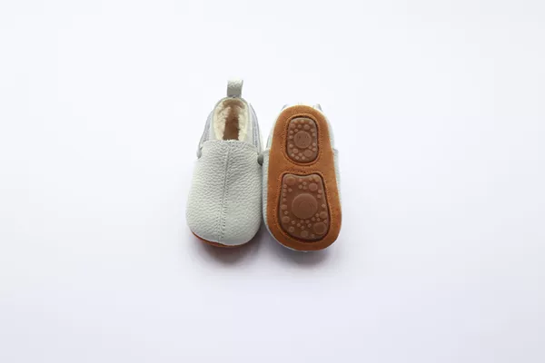White double buckle