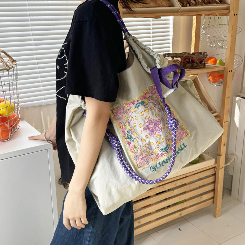 オリジナルの脇下バッグ環境保護ショッピングバッグ絶妙な刺繍防水ナイロンショッピングバッグ手提げレディースショルダーバッグ|undefined