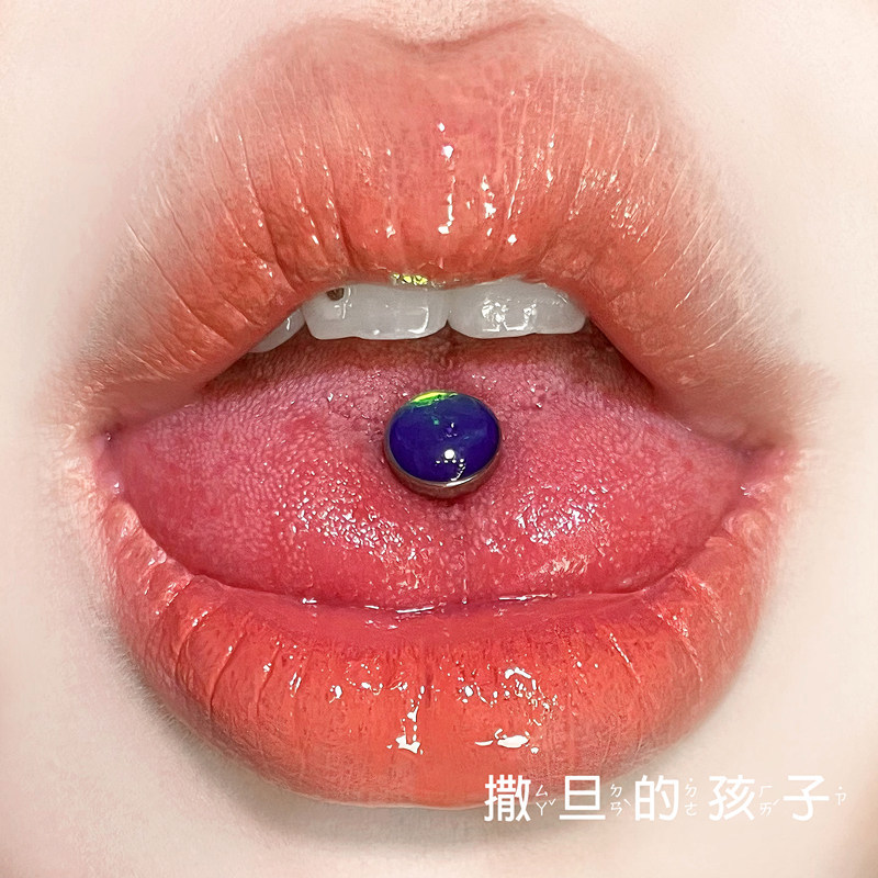 Labret stud lip piercing jewelry styling detail