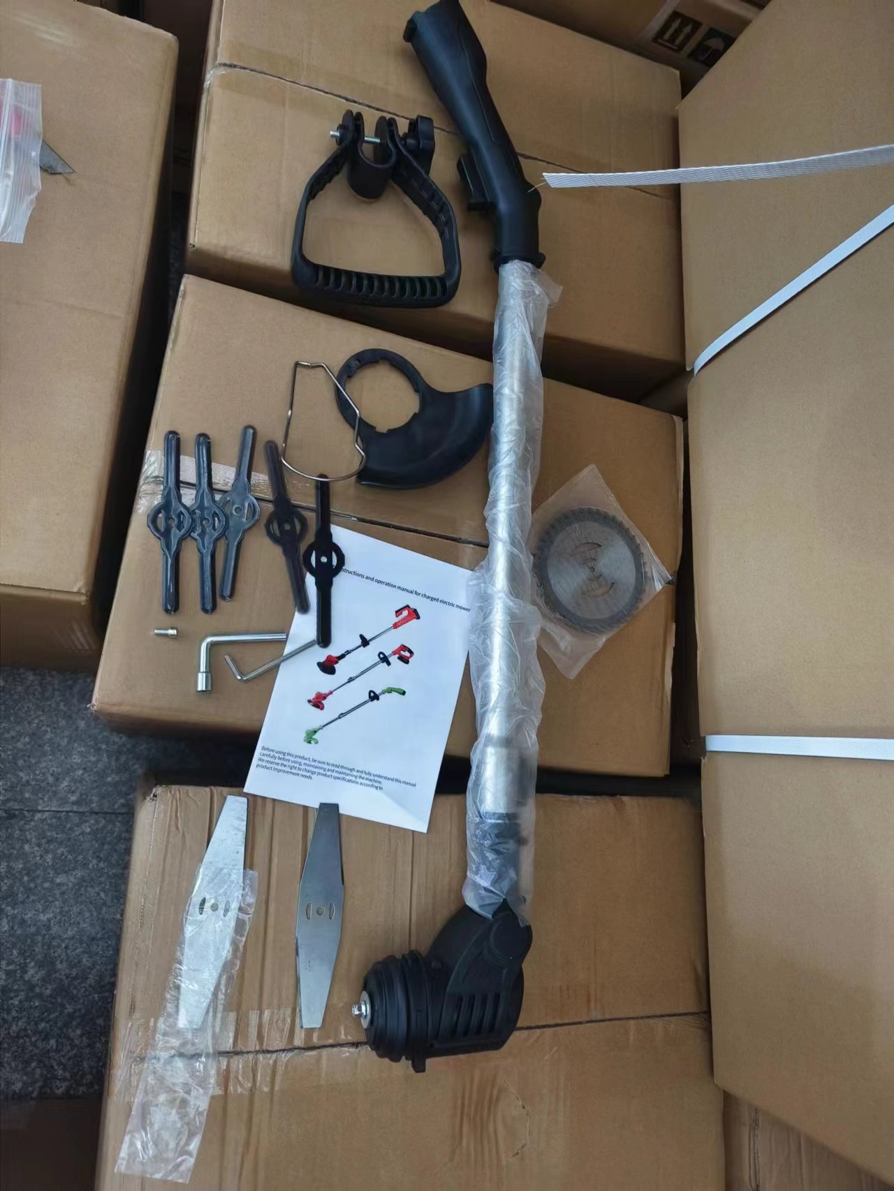 电动折叠割草机锂电除草机多功能小型家用手持锂电打割草机