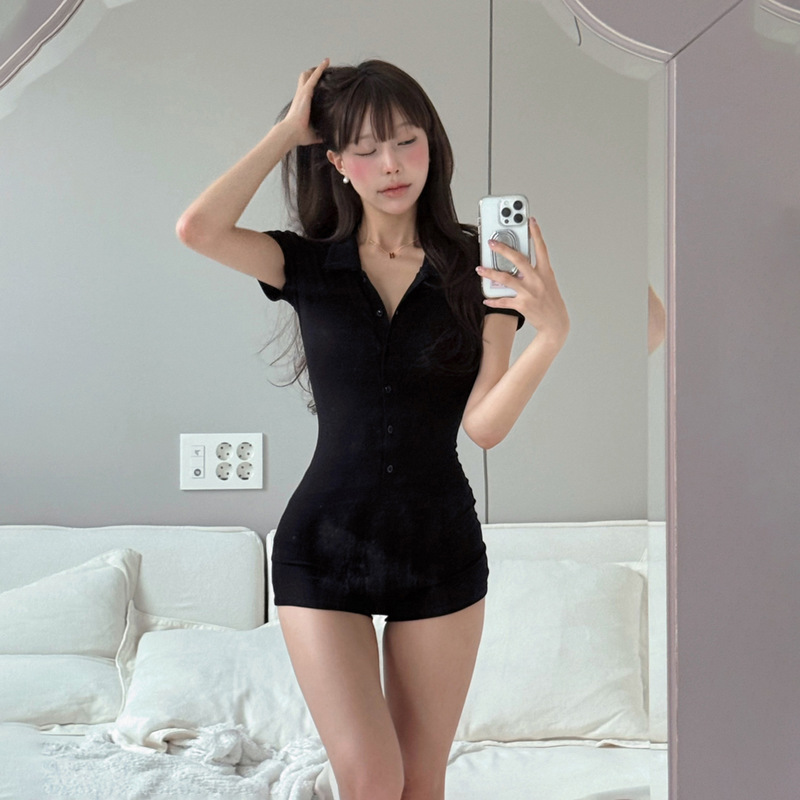 运动风美式辣妹新款提臀连体裤POLO领单排扣设计收腰显瘦休闲短裤|undefined