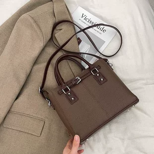 Capacious shoulder bag, high quality one-shoulder bag, high-quality style