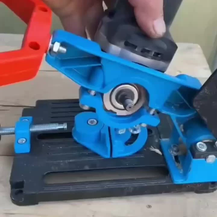 Modified universal tubing, (Cross-border trading), clips included