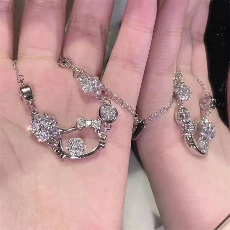Sweet and hot girl bracelet, cute fairy style Hello Kitty diamond-encrusted jewelry, birthday gift and accessory for best friend and girlfriend pic 39