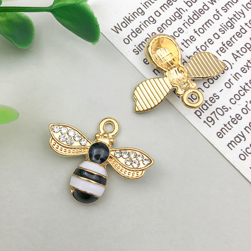 2g Weight Pendant Jewelry Making Type DIY Jewelry Accessories Classification 5 Models, 2 Each, 10/Bag Quantity Alloy Material Bee Pattern Cartoon Style Style Enamel, Enamel Craft Yellow Color 5 Models, 2 Each, 10/Bag Alloy Bee Pendant DIY Jewelry Accessories 2
