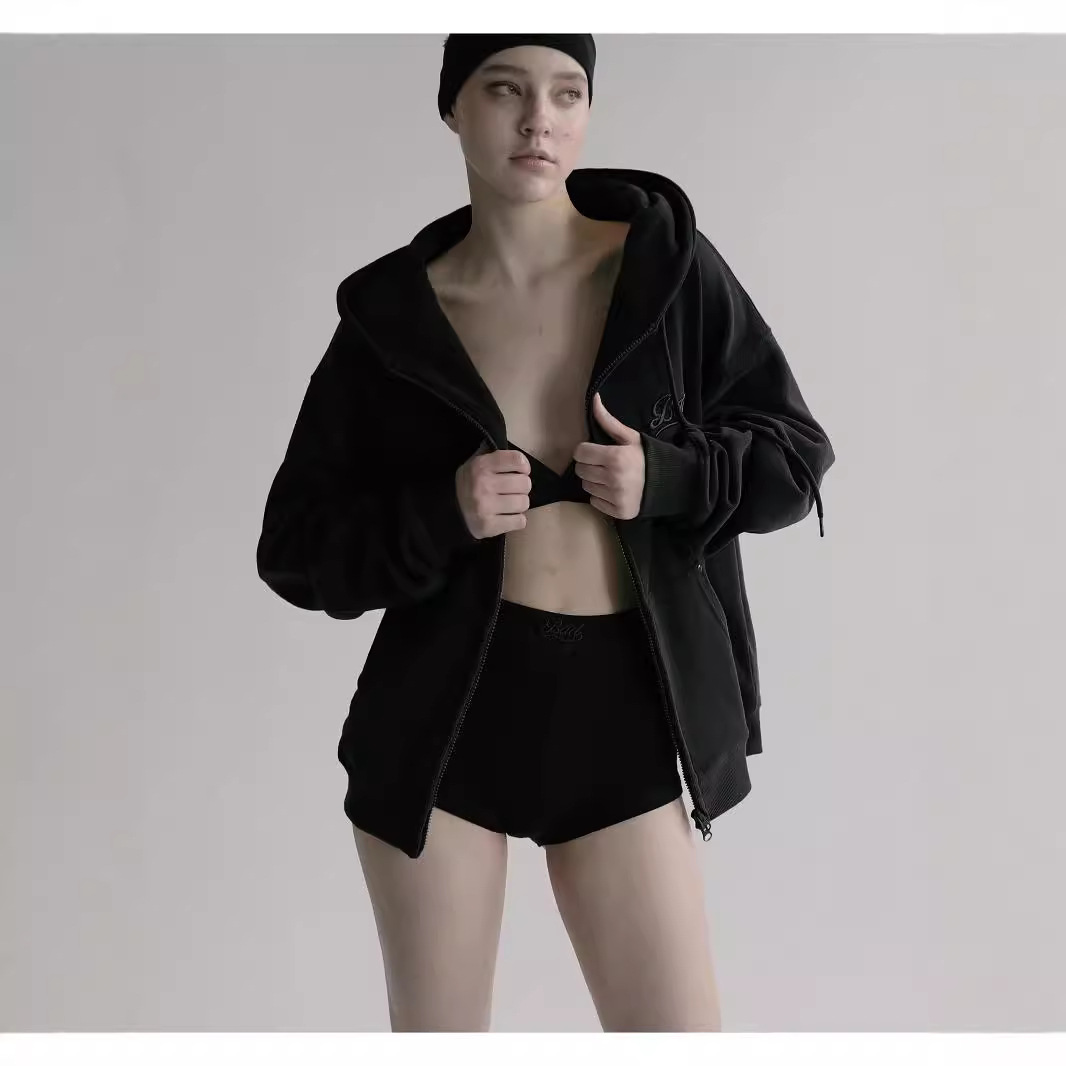 ファッションブランドのbadbloodアメリカ式の帽子付きの女性の通常のタイプの刺繍のファスナーの運動のカーディガンの上着