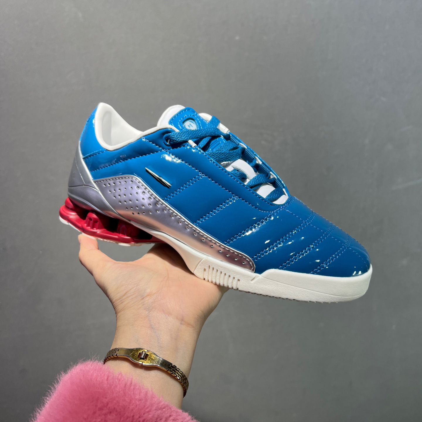 Putian Total 90 zapatos de fútbol Shox de alta versión antideslizante y resistente al desgaste para hombres y mujeres zapatos deportivos casuales de moda