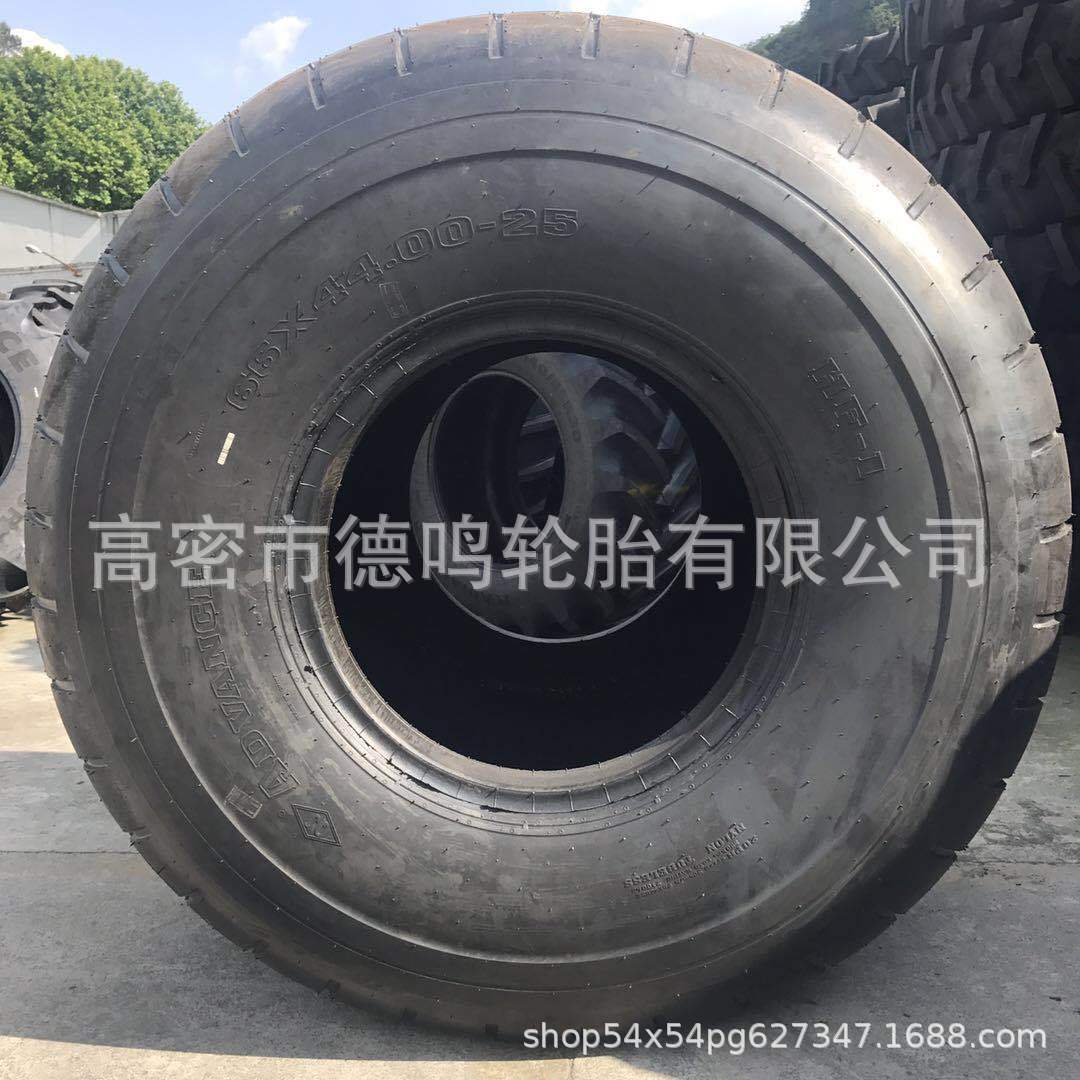 Suministro especial en forma de 66*44,00-25 de base ancha desierto anti-hundimiento neumático 66x44,00-25