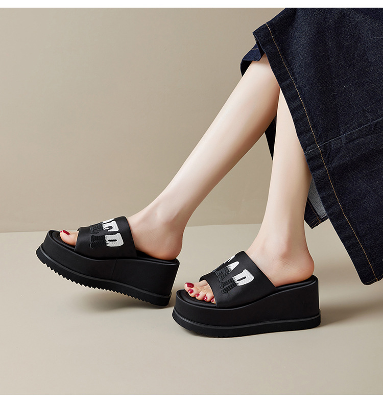 Dép sandal nữ đế xuồng mũi hở gót 8/10 cm phối màu mùa hè 2025 — Màu trắng nhạt 8cm, Trắng nhạt 10cm, Đen 10cm, Đen 8cm chi tiết 13