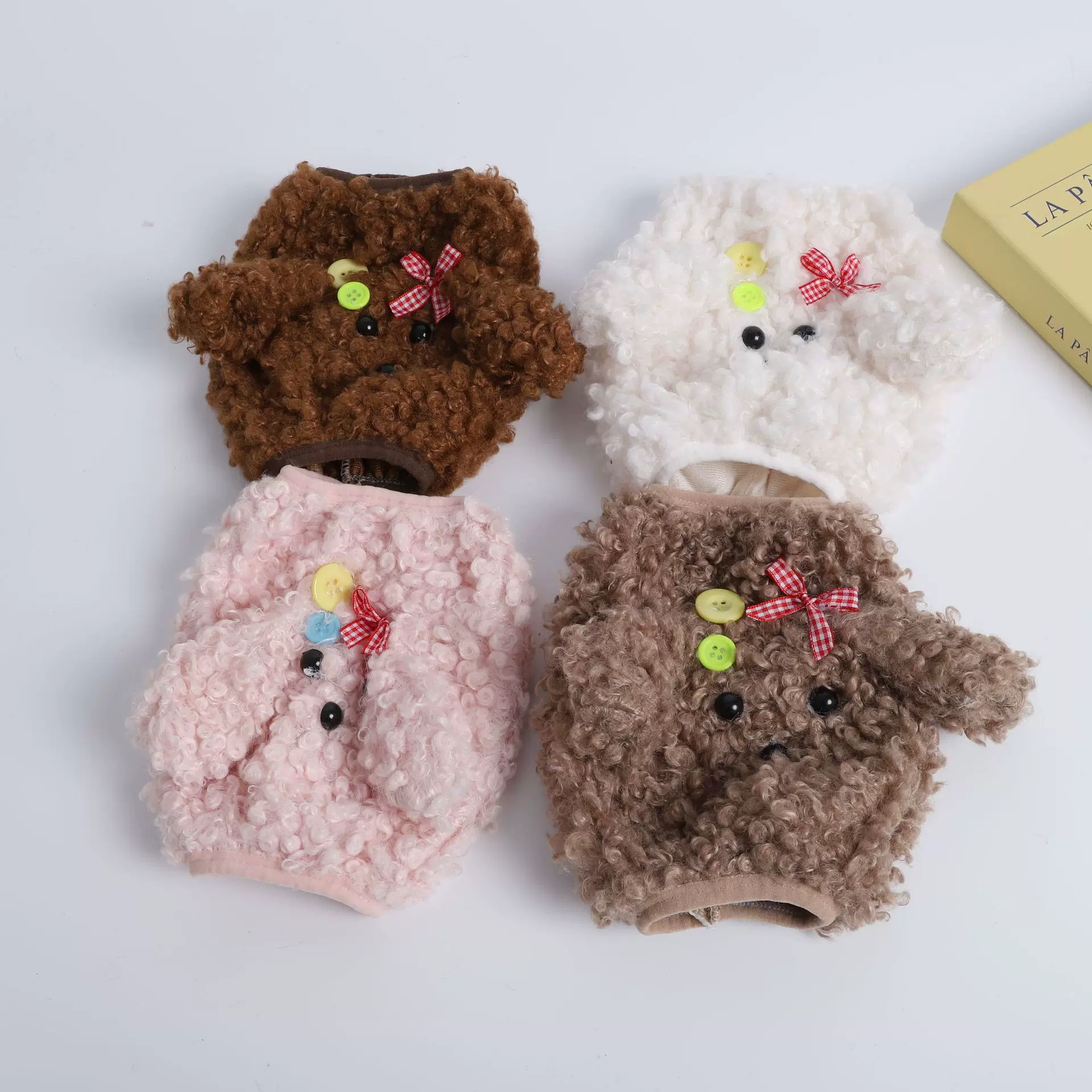 可爱毛绒袖套女2024新款防脏套袖成人办公室秋冬季羽绒服专用护袖