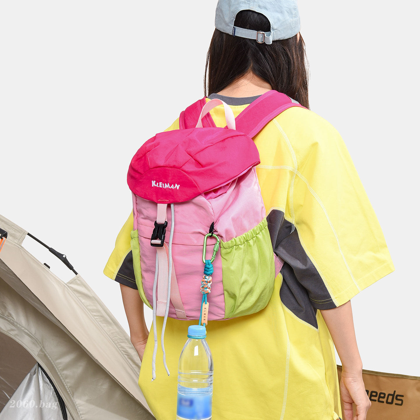 Mochila escolar impermeable estudiantes de viento color empalme ligero al aire libre nueva 2026 mochila de viaje mochila de gran capacidad