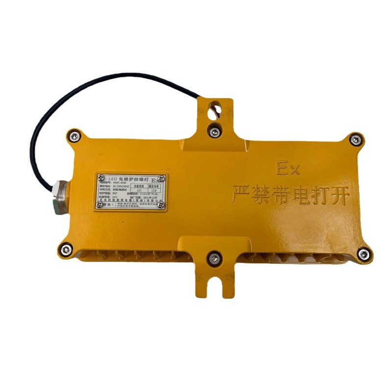 BFC8185�ķ���24V36V�Դ����صع������IP68��ˮLED������20W