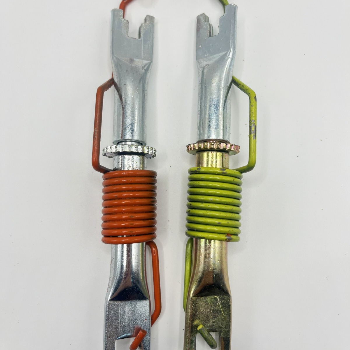 Para Toyota serie REVO HIACE VIGO PRADO freno trasero kit de reparación pinza