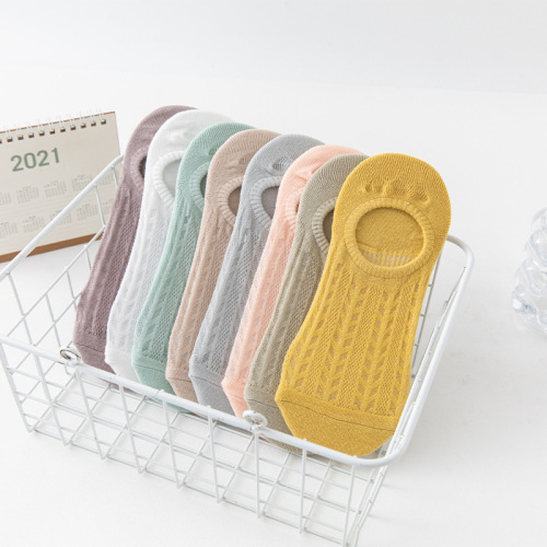 200 needle spring and summer mesh solid color cotton breathable women's shallow invisible socks simple thin hole socks air conditioning socks