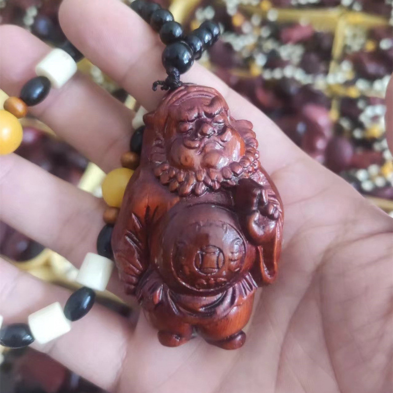 工場卸売紫檀手彫り木彫り貔貅財神ペンダント工芸品、ライブストリーミングや屋台で人気商品|undefined