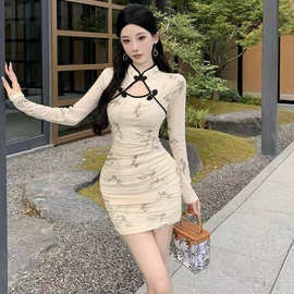 新款中国风改良版旗袍盘扣镂空连衣裙女夏性感复古修身包臀裙短款