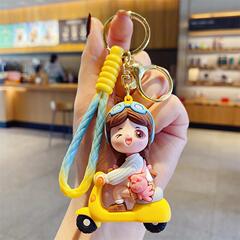 かわいいアニメins電気自動車の子供のキーホルダーのかばんのペンダントの少女のペンダントのカップルのキーホルダーの学生