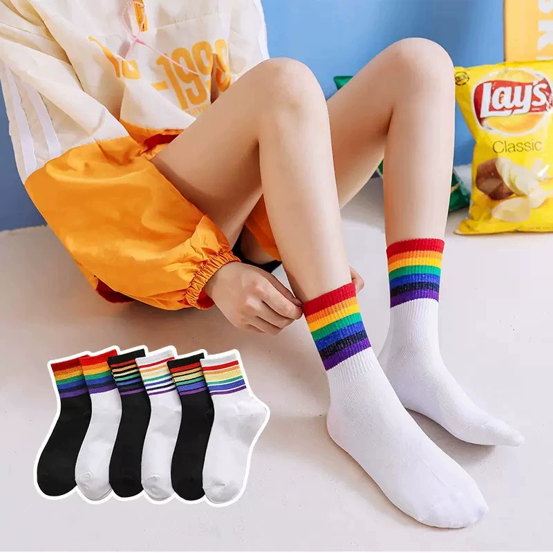 Спортивные гольфы модного бренда Rainbow, средней длины, впитывают пот и запах.