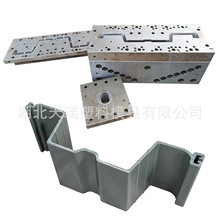 �Ї�ģ�߹��������PVC���B��ӵ̹��̓�ˮ��D��ģ��