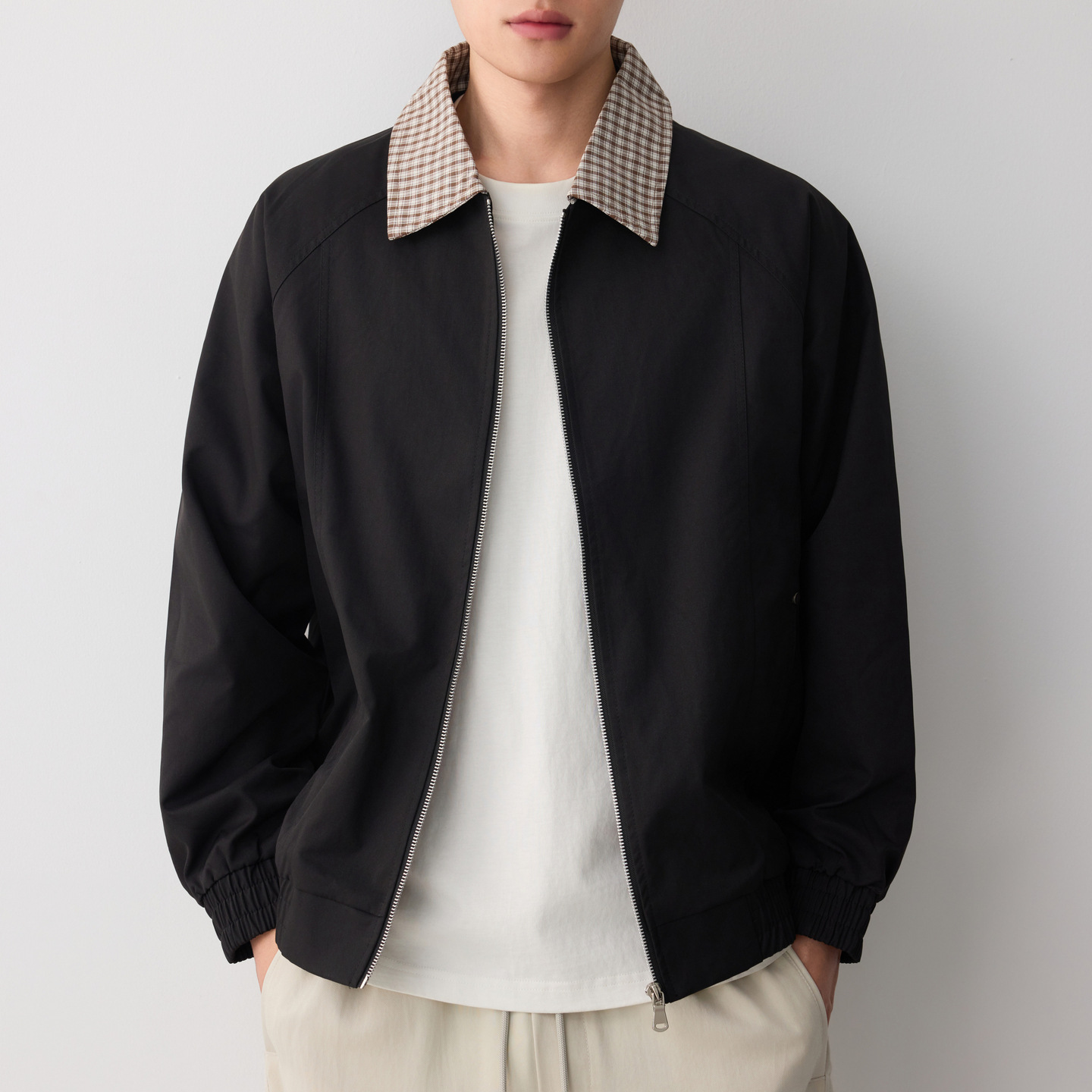 Áo khoác bomber nam cổ lật kẻ caro phong cách công sở — đen