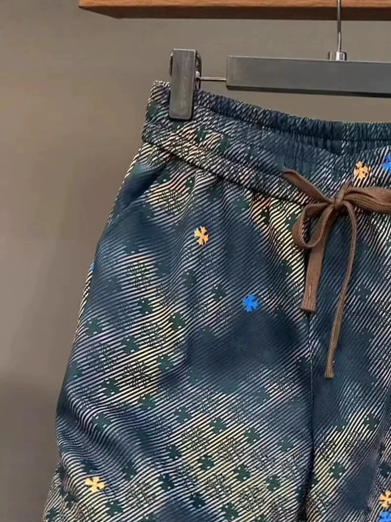 Summer beach shorts, thin trousers, oversize
