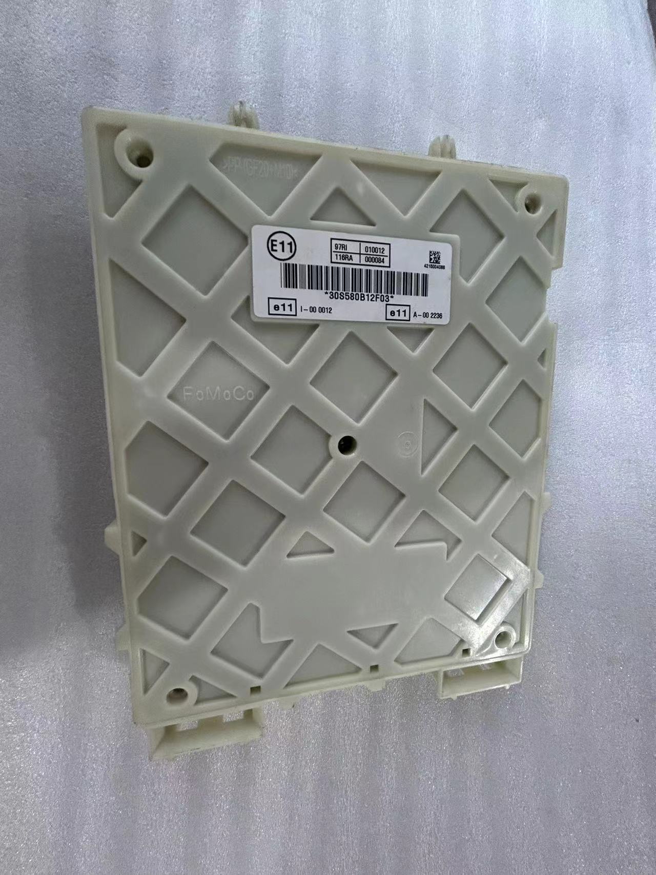 Fox Escape Body Computer Control Module Computer Board Indoor Fuse Assembly F1Ft-14A073D