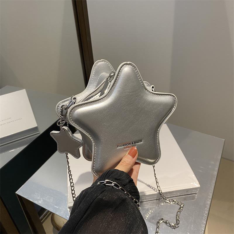 Nicho de diseño de alta sensación bolso bolso de mujer 2024 nuevo bolso pequeño bolso de cadena de pentacos bolso de hombro bolso de mochila