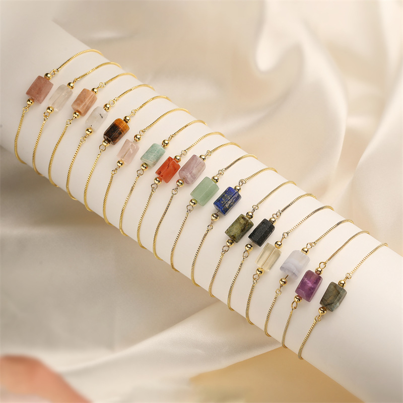 跨境热卖小圆柱天然石手链不规则六边柱简约气质水晶抽拉手链批发