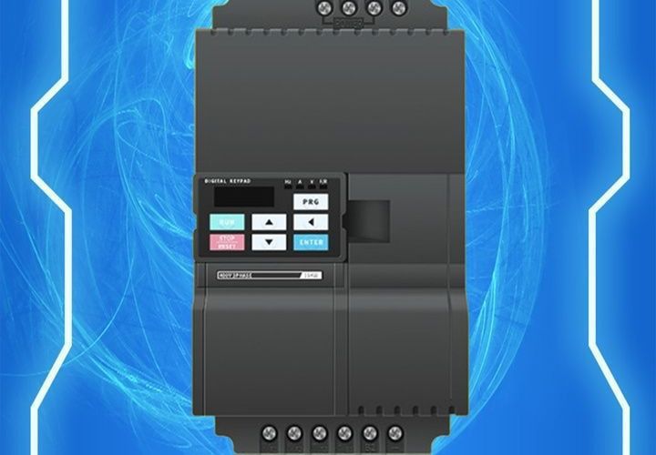 Permanent magnet variable frequency screw air compressor, industrial-grade laser cutting low-noise air compressor, available for purchase in bulk