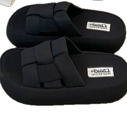 Aumentar la altura de pan negro zapatillas de verano para mujeres 2026 nuevas zapatillas de playa super caliente con falda