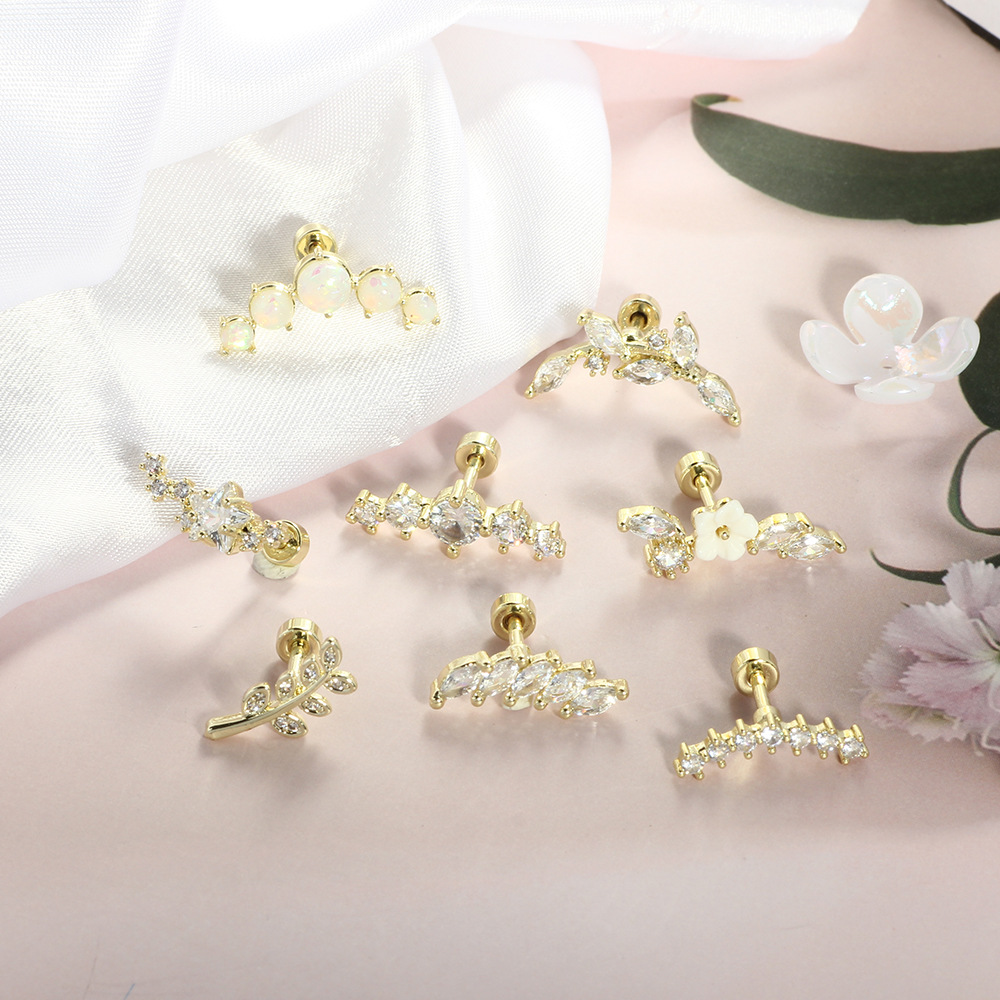 Pointed titanium steel lip stud product view