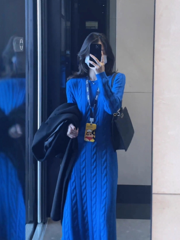 【现货】高级感超好看法式千金配大衣长裙蓝色针织毛衣内搭连衣裙|undefined
