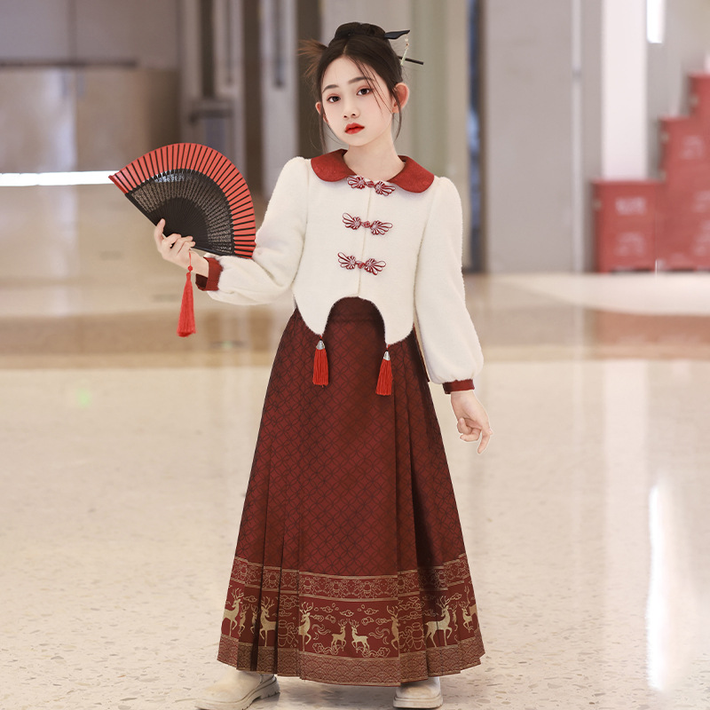 Child's winter Tang suit with Marmot skirt, 2024 Dragon Year winter traditional costume, autumn and winter Hanfu, national style, double cotton padding, New Year's Eve attire
