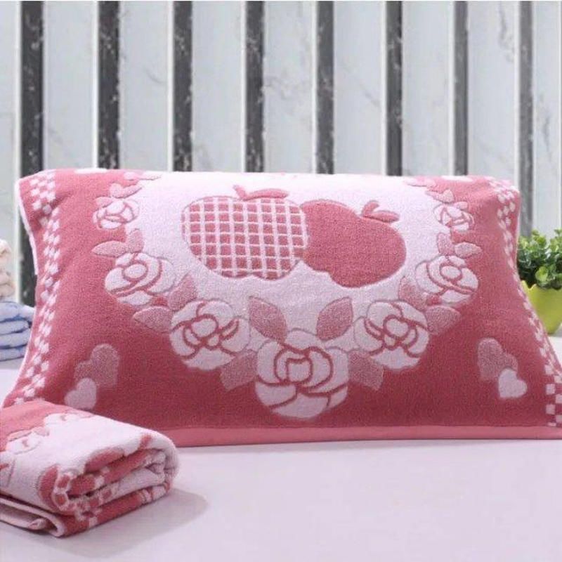 Cotton old-fashioned pillow