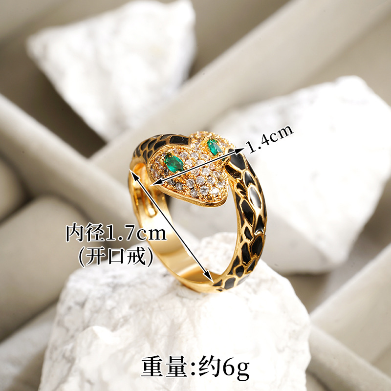 Brazaletes de serpiente de arena transfronteriza de 18 quilates, anillos de cabeza de serpiente de ojos verdes, joyas de mano chinas retro