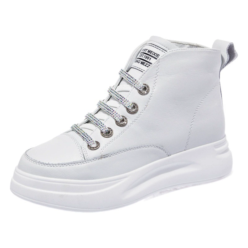 Женские белые кроссовки 2025 года, универсальные высокие кеды на толстой подошве для осени и зимы, повседневные спортивные кеды на флисовой подкладке, увеличивающие рост