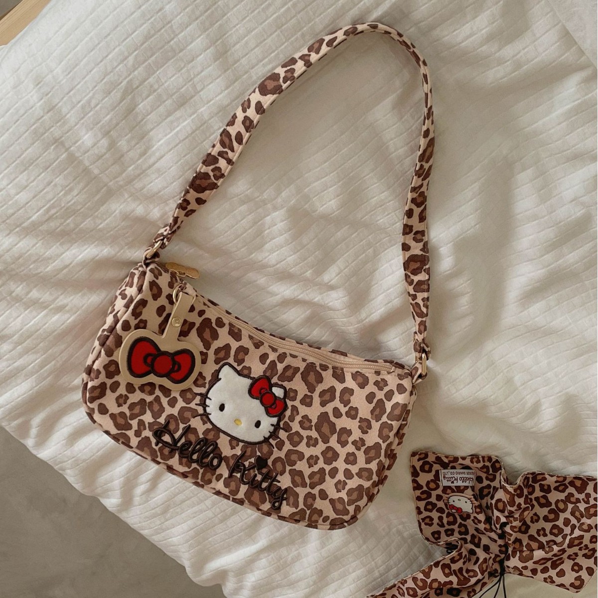 三丽鸥正版授权凯蒂猫家族系列手拎包女生豹纹单肩包HelloKitty包