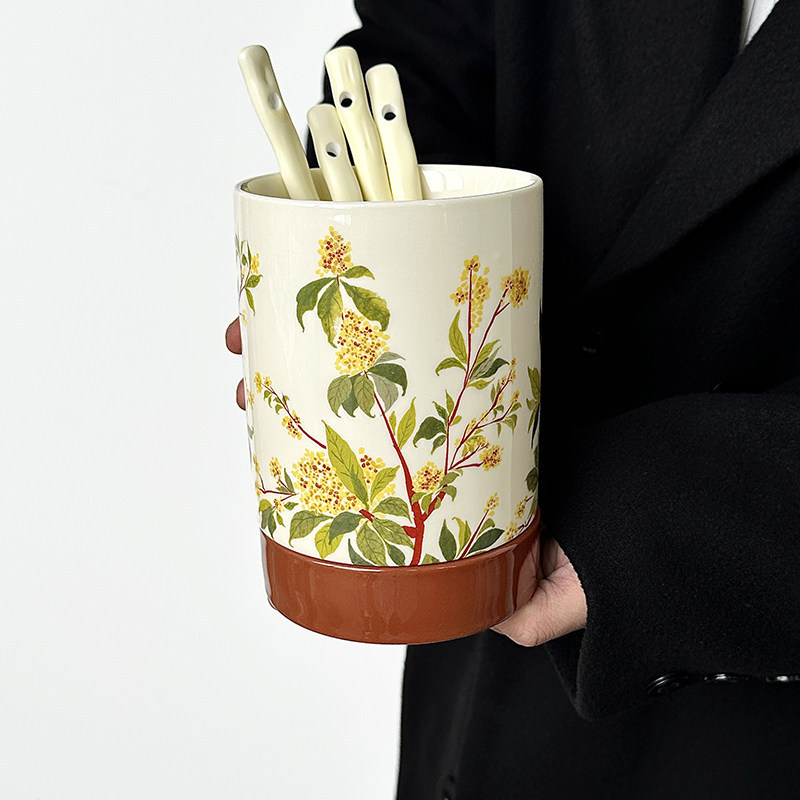 Vintage-Style Light Luxury Chopstick Holder with Water Filter, High Aesthetic Value Storage Box for Home Use, Kitchen Countertop Ceramic Chopstick Cage, Affordable Price