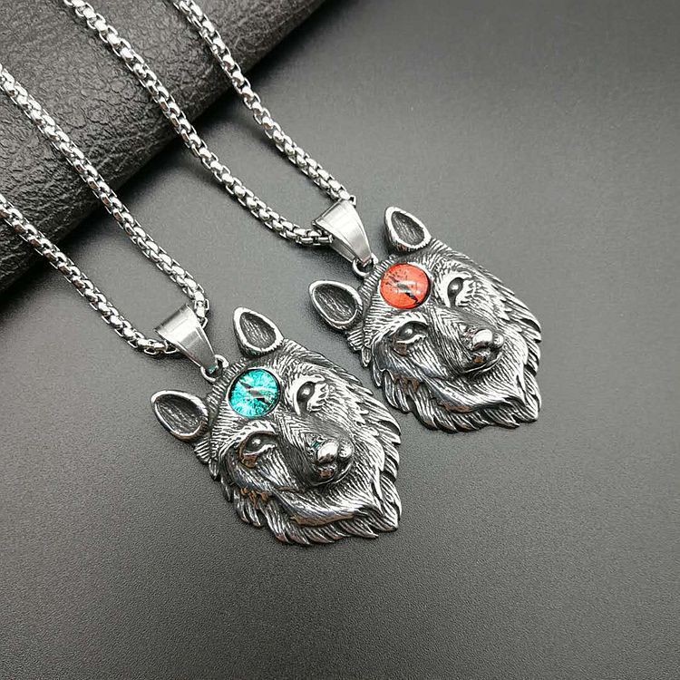 Personalised Viking Wolf Head Pendant Necklace In Titanium Steel_voghion.com