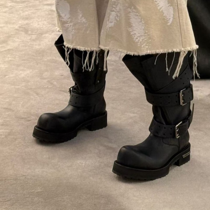 米奇大头机车中筒靴男女巴黎新款内增高骑士靴真皮扣带毒液马丁靴|undefined