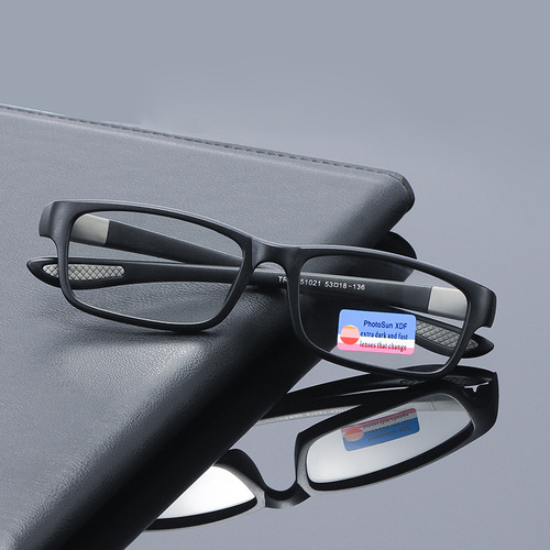 Color-changing reading glasses two-color frame sports anti-blue light color-changing sunglasses black and red frame reading glasses ultra-light glasses