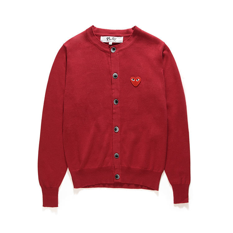 日本のトレンドブランド「HEYPLAY」と同じスタイルのニットカーディガン、黒のカップル向け同型ウールセーター、赤いハート柄ニットセーター（女性用）