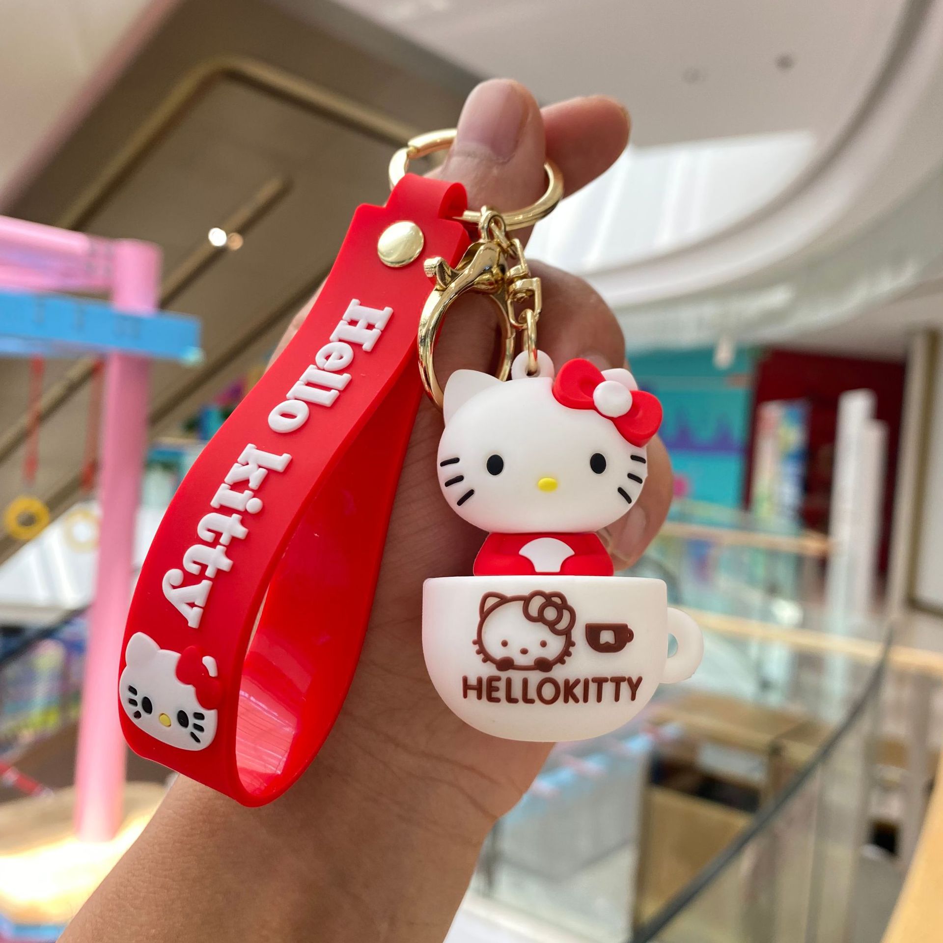 Dibujos Animados Sanrio KT gato llavero lindo PVC muñeca coche bolsa colgante bebé captura máquina pequeño regalo al por mayor