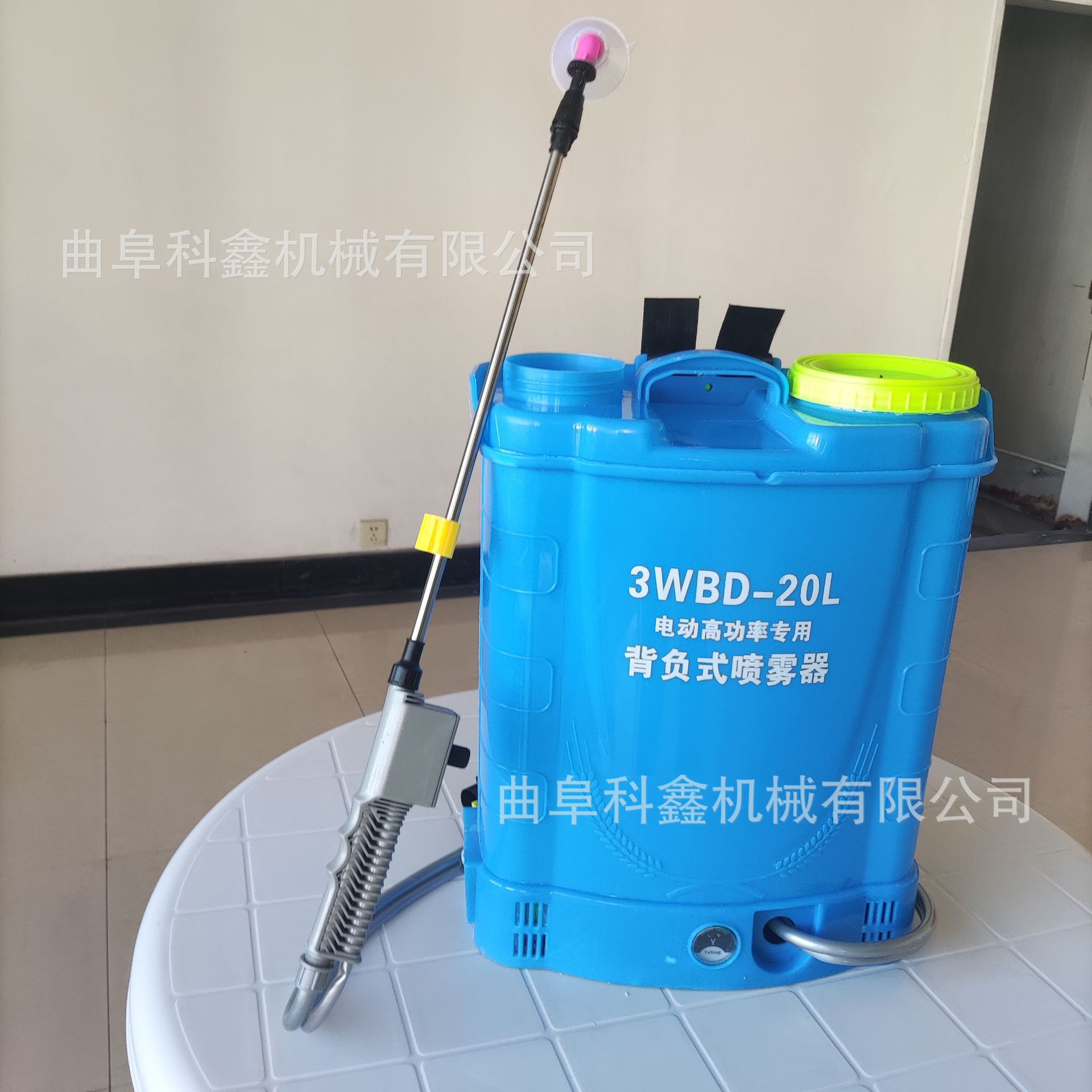20升背负式电动喷雾器 农用菜园小麦灭虫打药机 智能充电喷药机