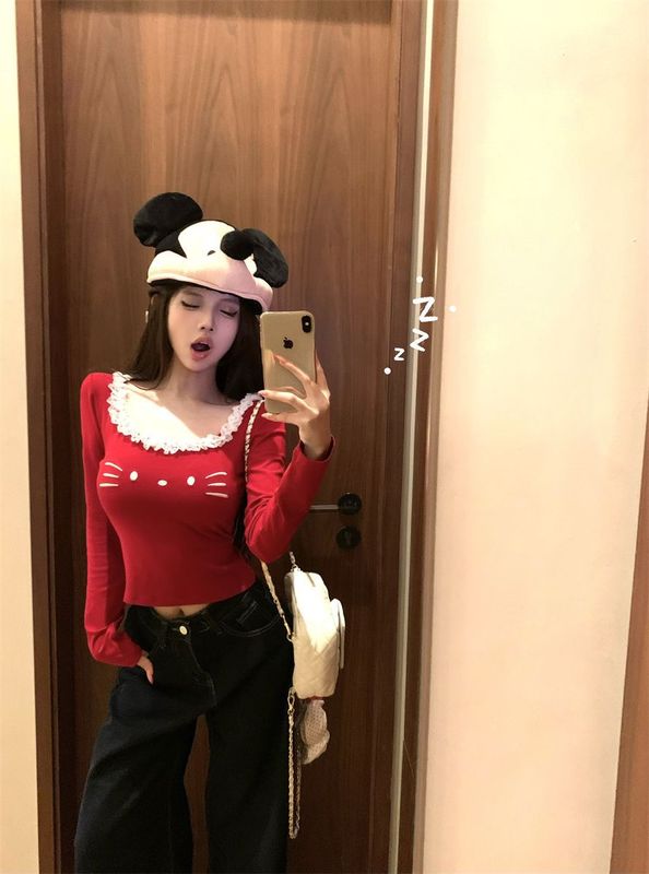 红色花边拼接u领长袖T恤女秋季可爱猫咪修身收腰甜辣紧身打底上衣|undefined