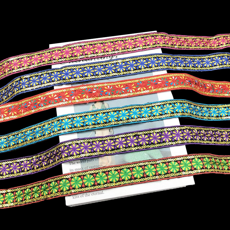 厂家 热卖刺绣亮片花边 DIY手工 民族风背胶祥云服装辅料花边现货