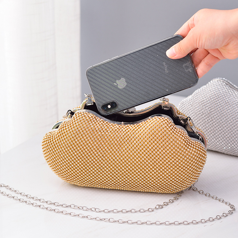 Bolso de noche de fiesta transfronteriza bolso de vestido de decoración de diamantes bolso de hombro de cadena de embrague retro europeo y americano banquete bolso de mujer al por mayor